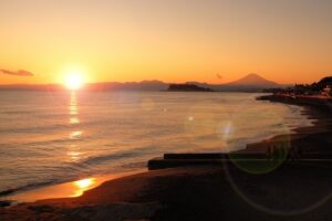 f10eaa63c27e0b475596b3bf47f8ef4c_s